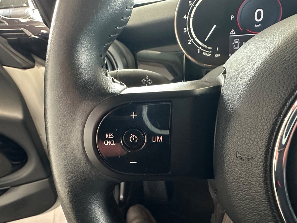 MINI Cooper 1,5 Maximise aut. 3d