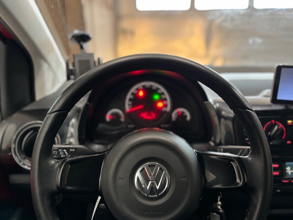 VW Up! 1,0 75 Move Up! ASG BMT 5d