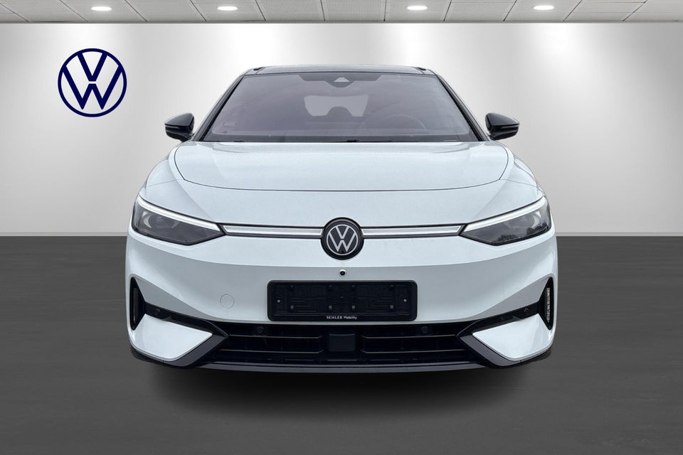 VW ID.7 77 Style+ Tourer 5d