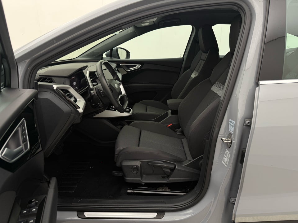 Audi Q4 e-tron 45 Attitude Sportback 5d