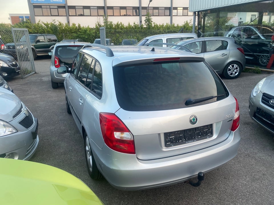 Skoda Fabia 1,2 TSi 86 Ambiente Combi 5d