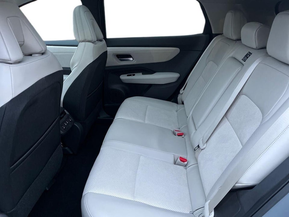 Nissan Ariya 87 Evolve 5d