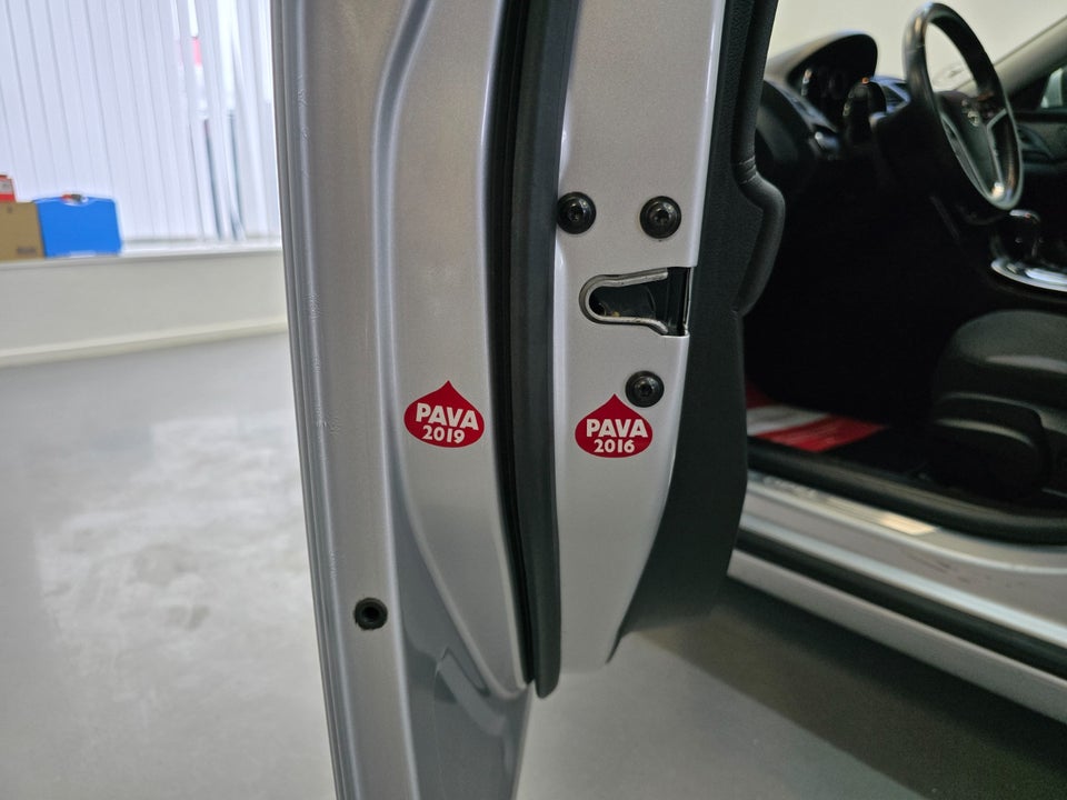 Opel Insignia 2,0 CDTi 160 Cosmo Sports Tourer aut. 5d