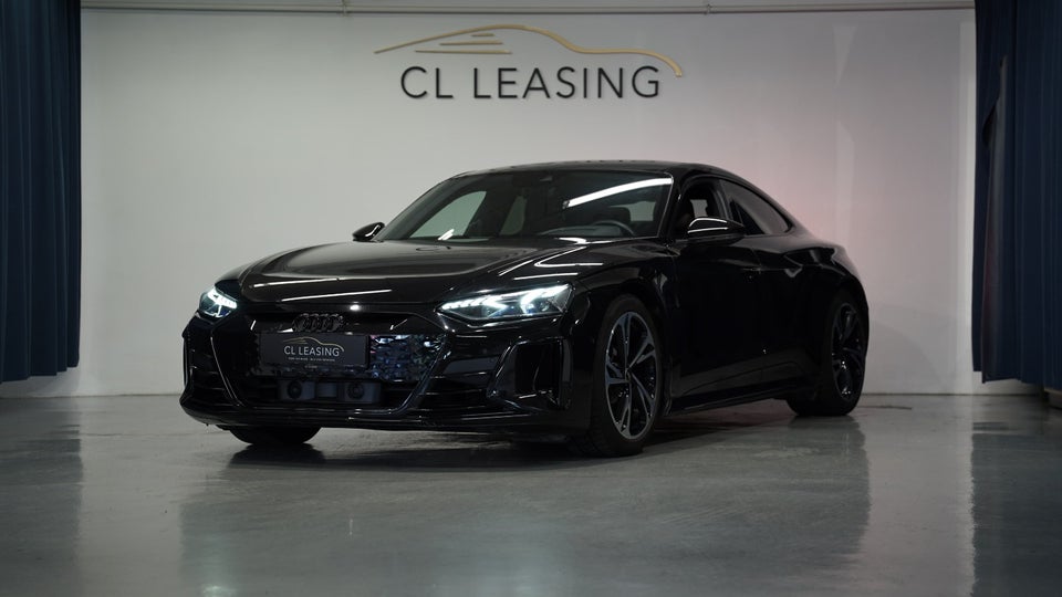 Audi e-tron GT quattro 4d