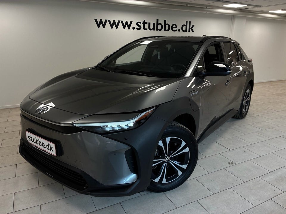 Toyota bZ4X Active 5d