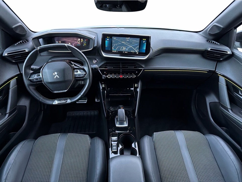 Peugeot e-208 50 GT 5d