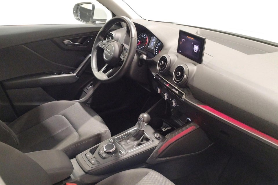 Audi Q2 35 TFSi Sport S-tr. 5d