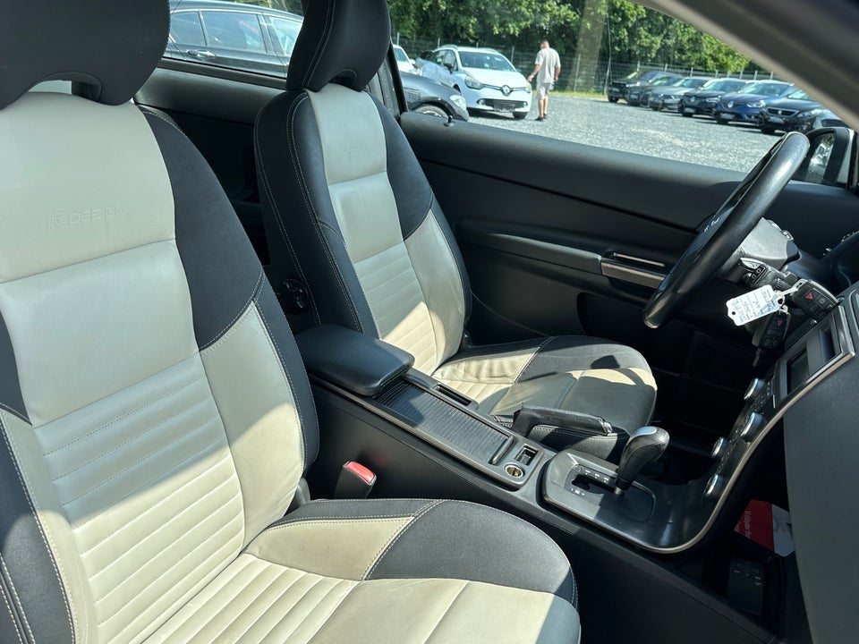 Volvo C30 2,0 D4 177 aut. 3d