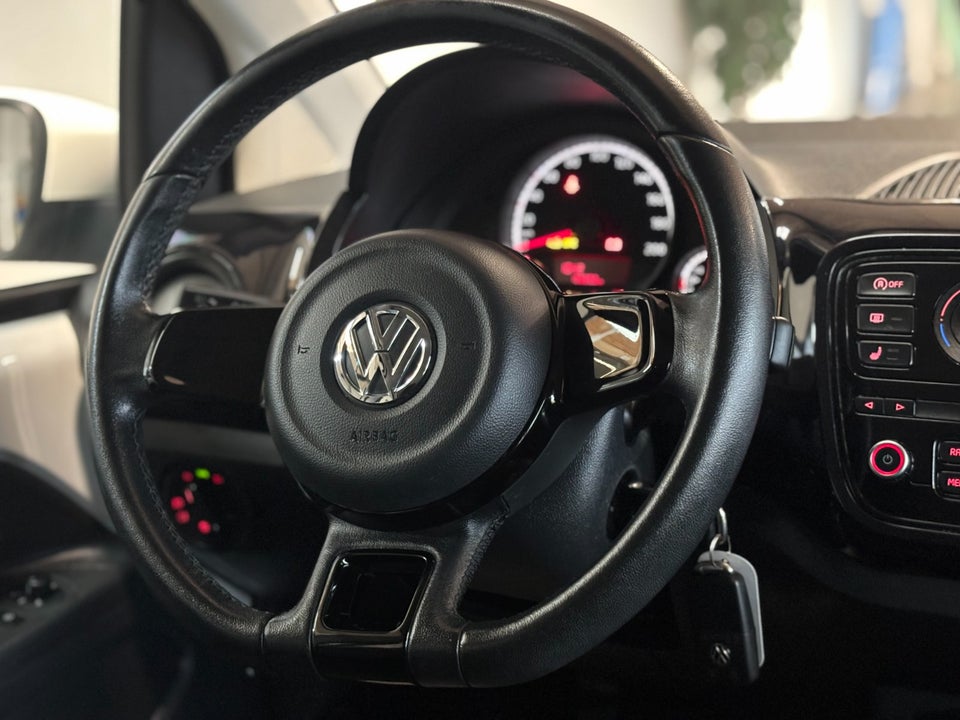 VW Up! 1,0 60 Move Up! BMT 5d