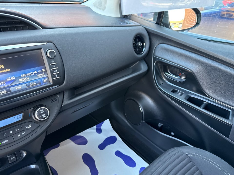 Toyota Yaris 1,5 Hybrid H2 Exclusive e-CVT 5d