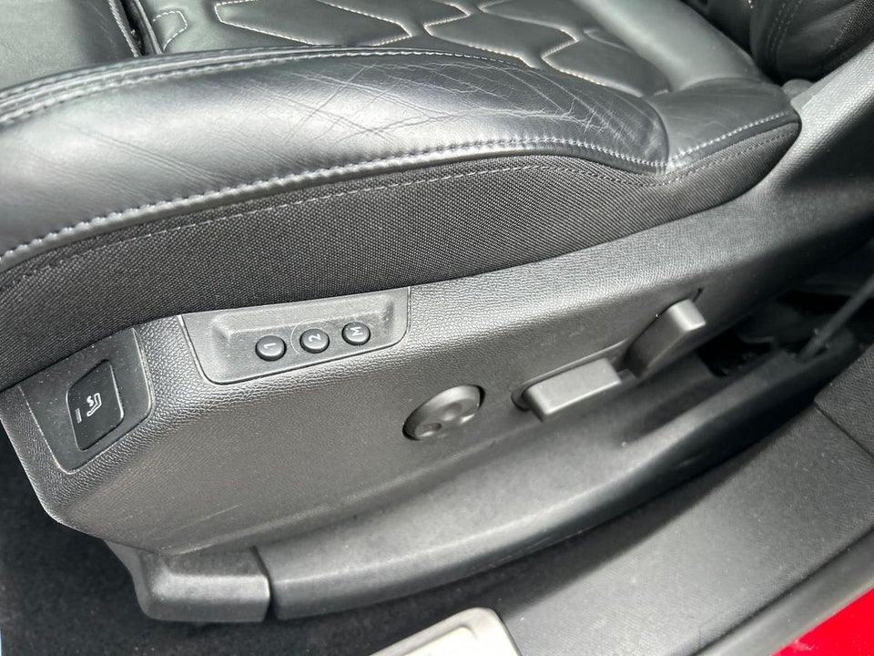 Peugeot 3008 1,6 Hybrid4 GT Line EAT8 5d