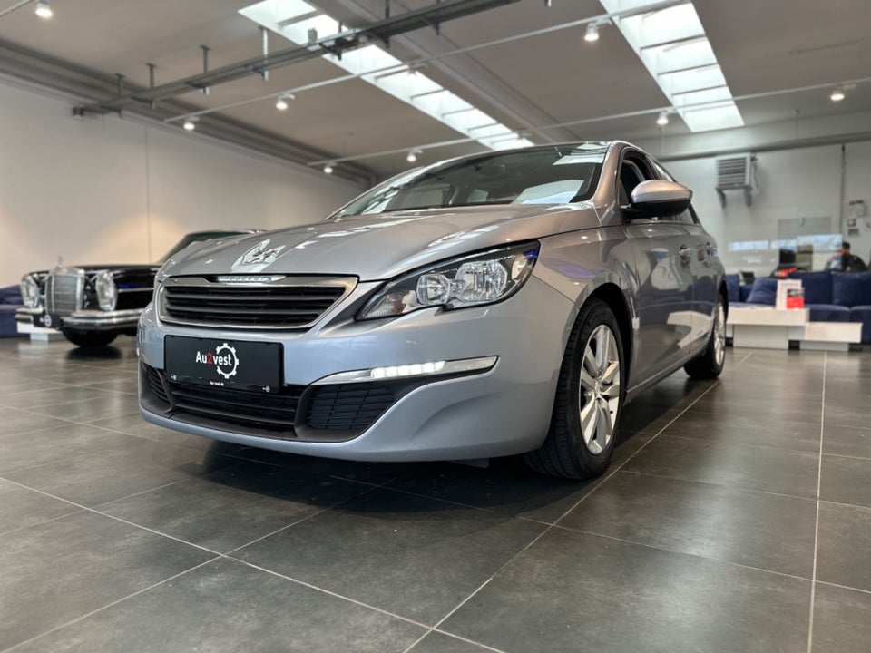 Peugeot 308 1,6 BlueHDi 120 Active 5d