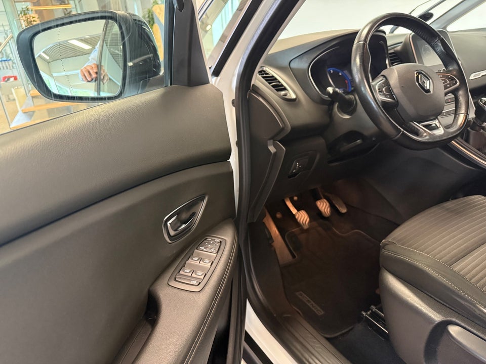 Renault Grand Scenic IV 1,5 dCi 110 Zen 7prs 5d