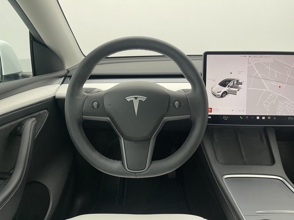 Tesla Model Y Long Range AWD 5d