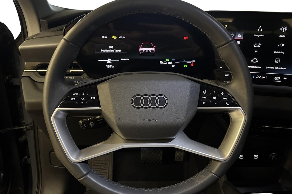 Audi Q6 e-tron Progress 5d