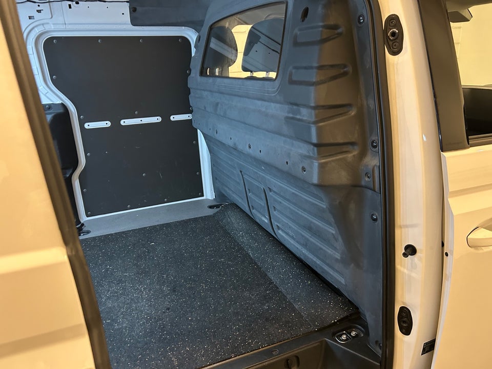 VW ID.Buzz 77 Cargo Comfort