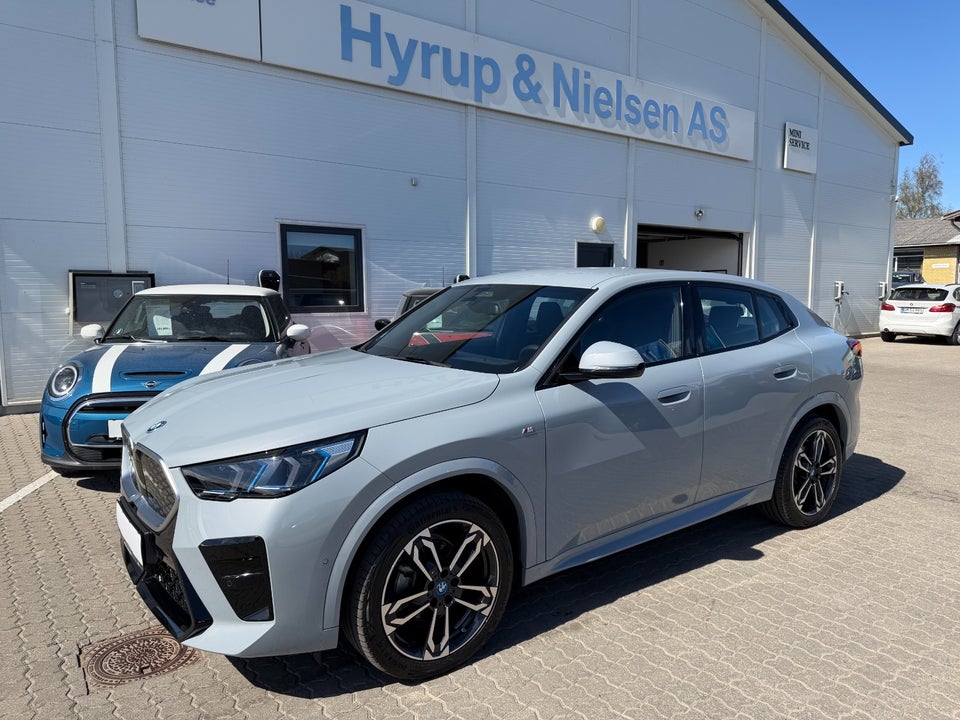 BMW iX2 eDrive20 M-Sport 5d