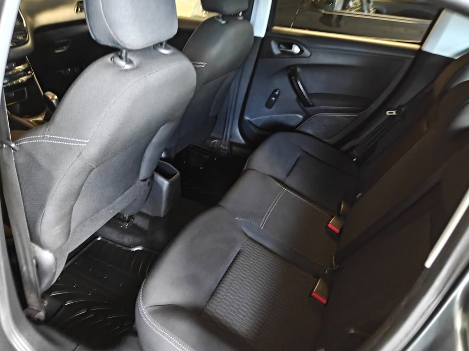 Peugeot 208 1,6 BlueHDi 100 Active+ 5d