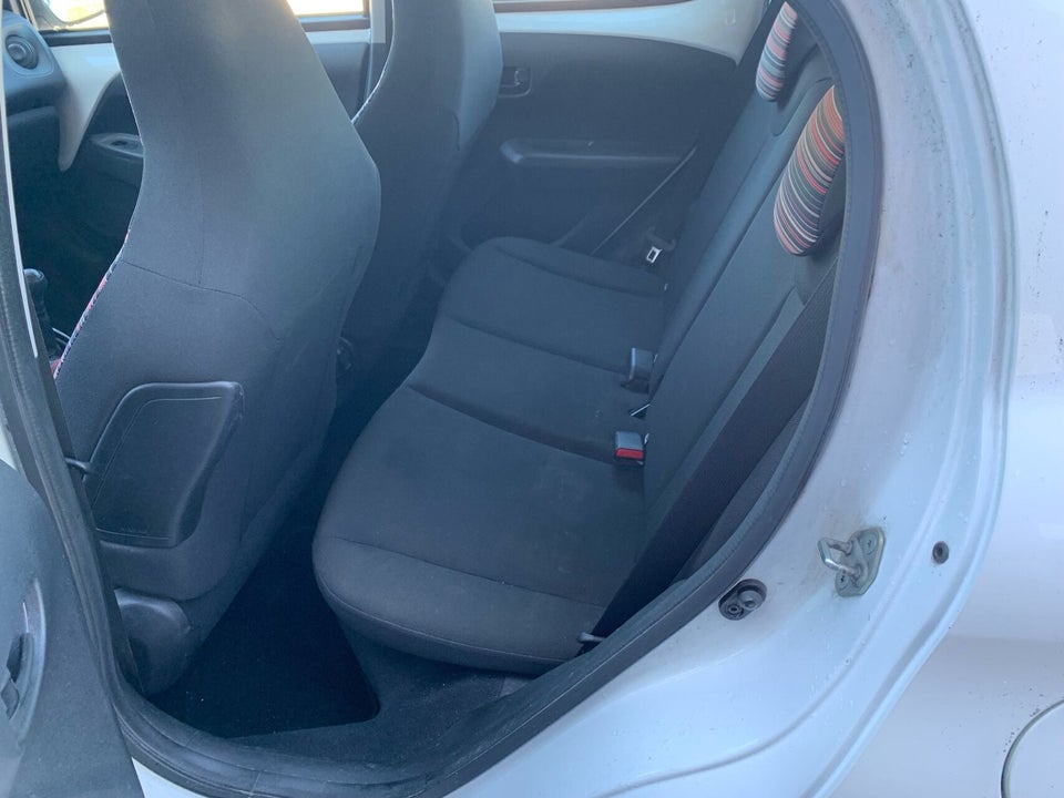Citroën C1 1,0 VTi Attaque 5d