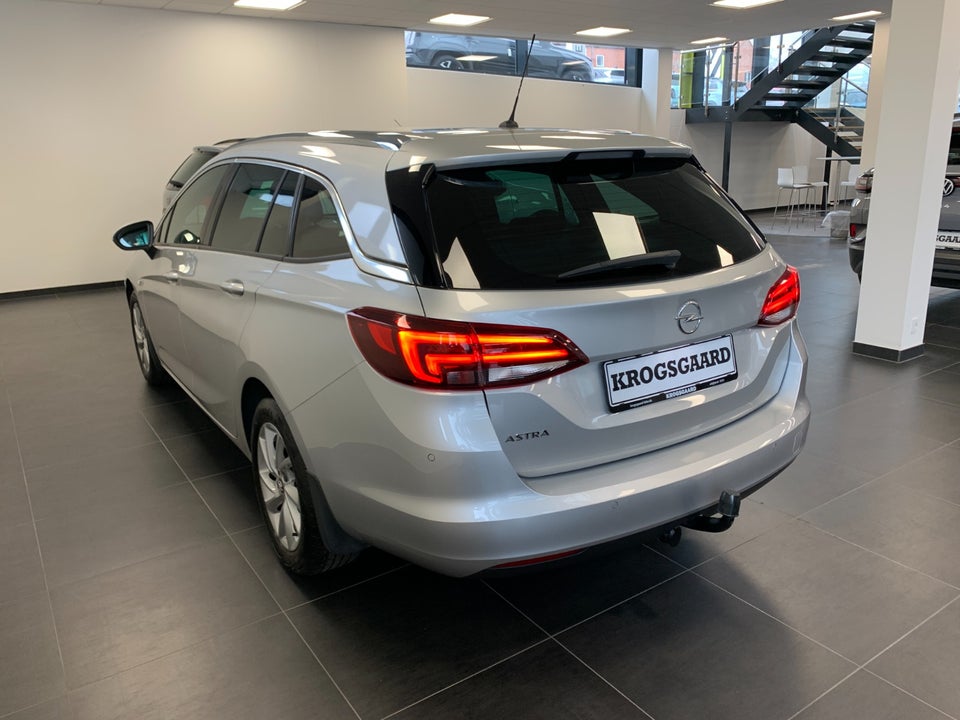Opel Astra 1,2 T 110 Elegance Sports Tourer 5d