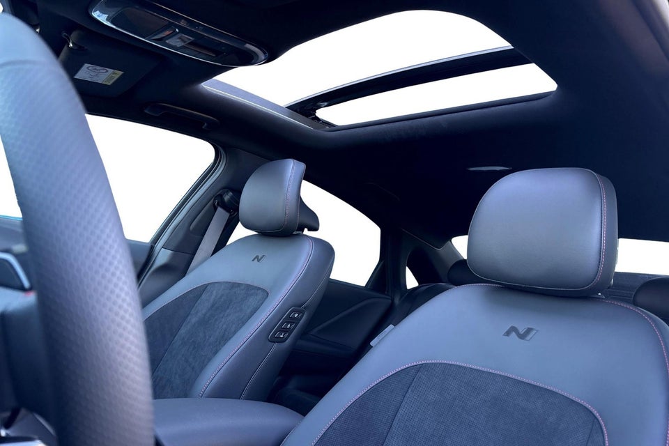 Hyundai Ioniq 6 84 N Line+ AWD 4d