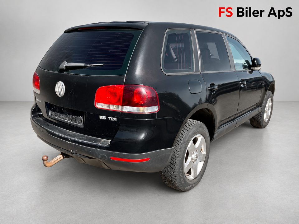 VW Touareg 2,5 TDi 4Motion Van 5d