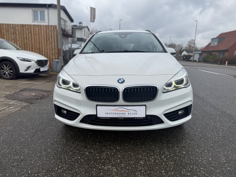 BMW 218d 2,0 Active Tourer Sport Line aut. 5d