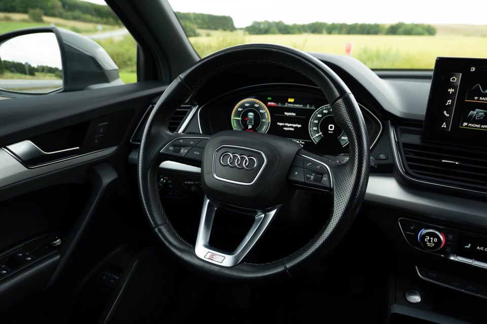 Audi Q5 50 TFSi e S-line quattro S-tr. 5d