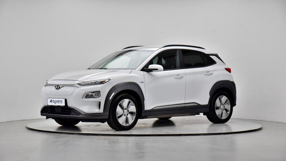Hyundai Kona 64 EV Essential 5d