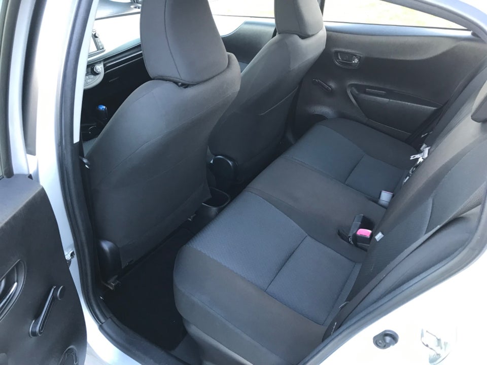 Toyota Yaris 1,5 Hybrid H2 Touch CVT 5d