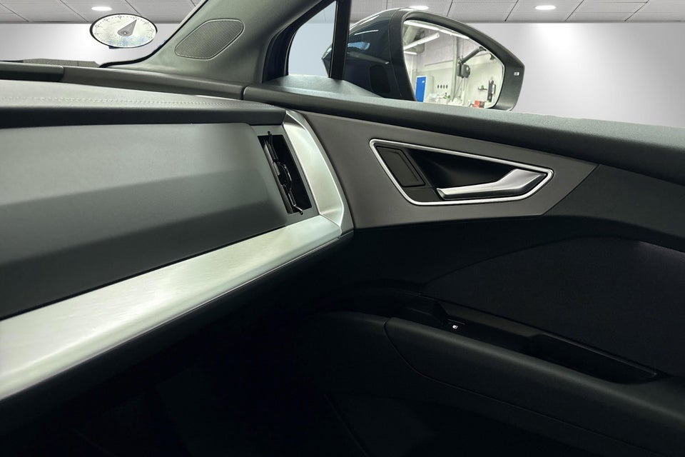 Audi Q4 e-tron performance 5d