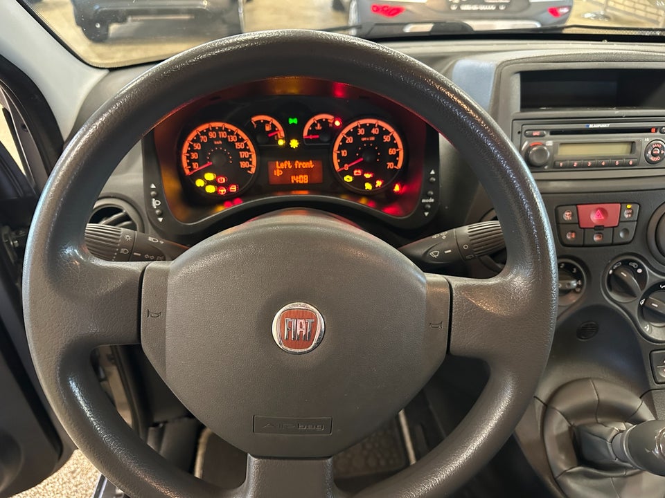 Fiat Panda 1,2 69 Dynamic 5d