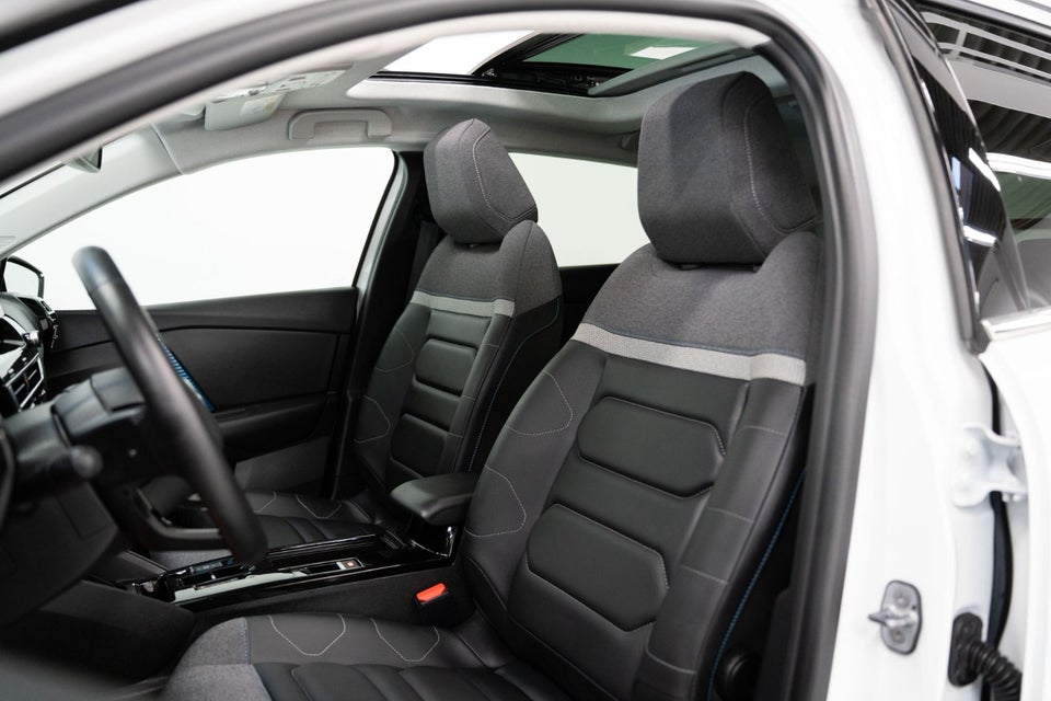 Citroën ë-C4 50 Shine Sport 5d