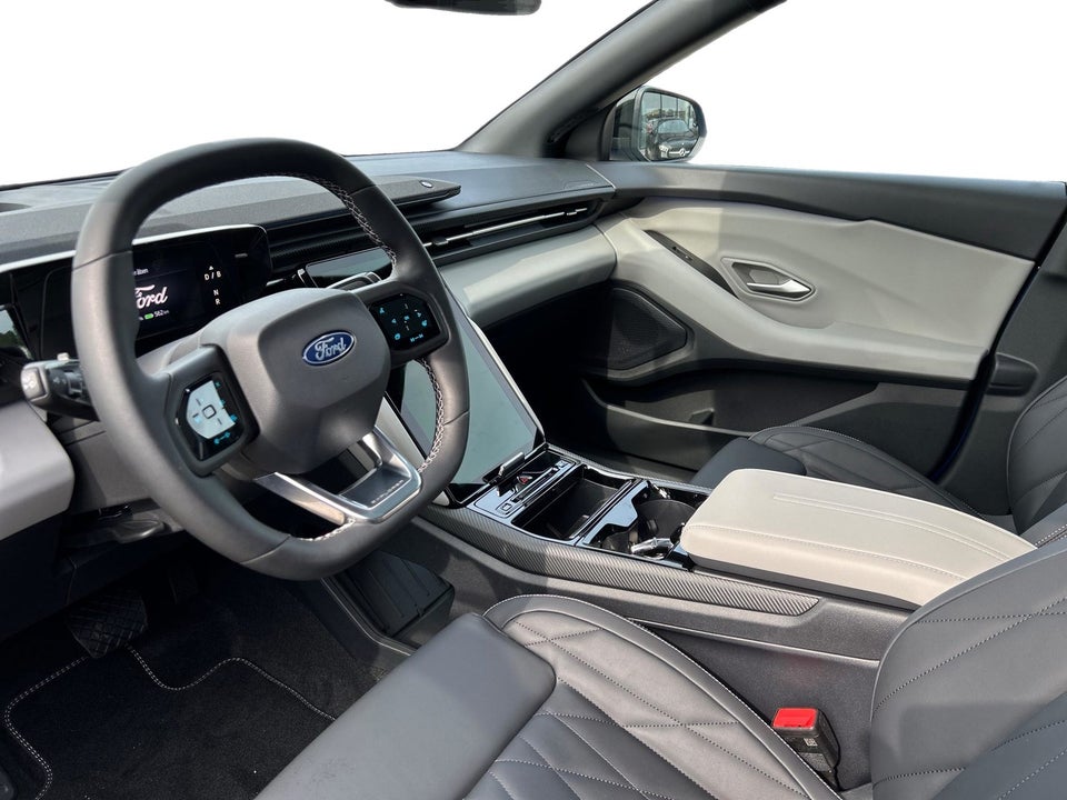 Ford Explorer 82 Premium Extended Range 5d