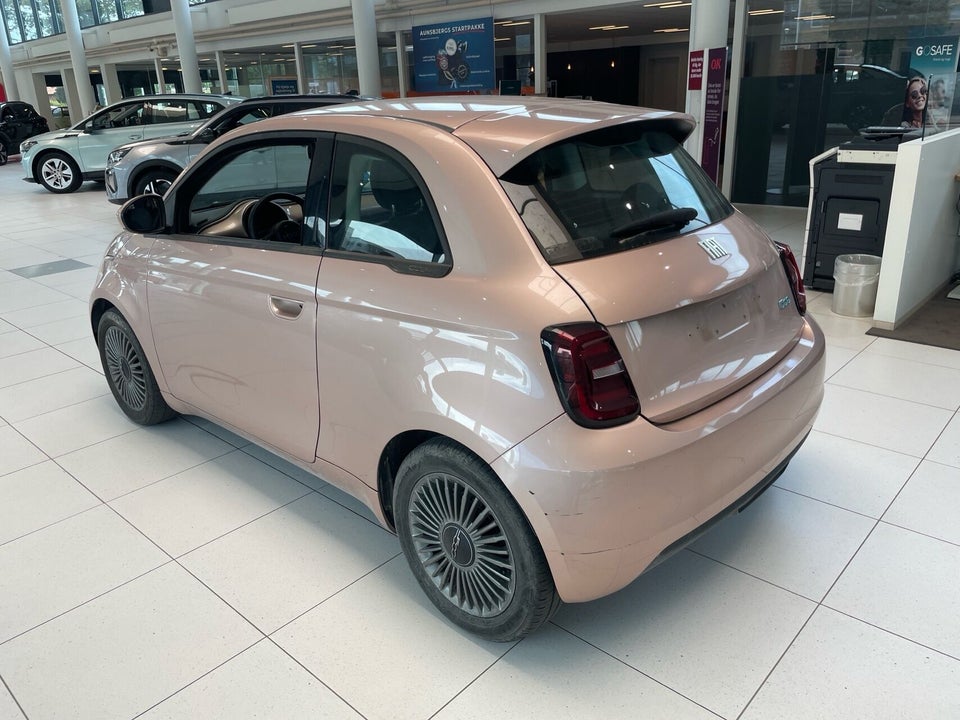 Fiat 500e 42 Icon 3d