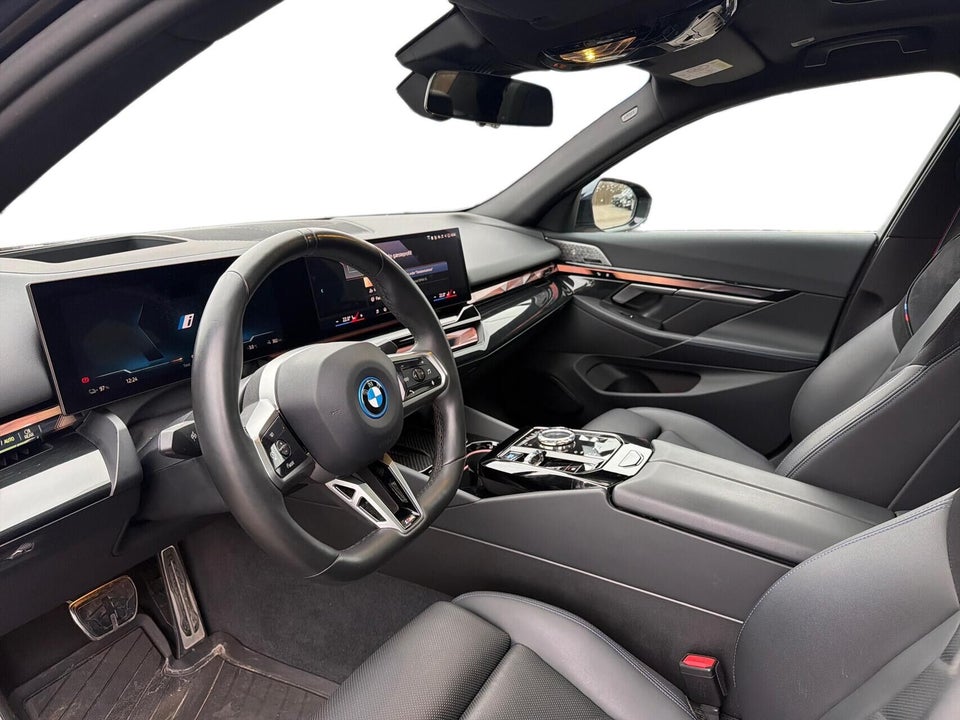 BMW i5 eDrive40 M-Sport Pro 4d
