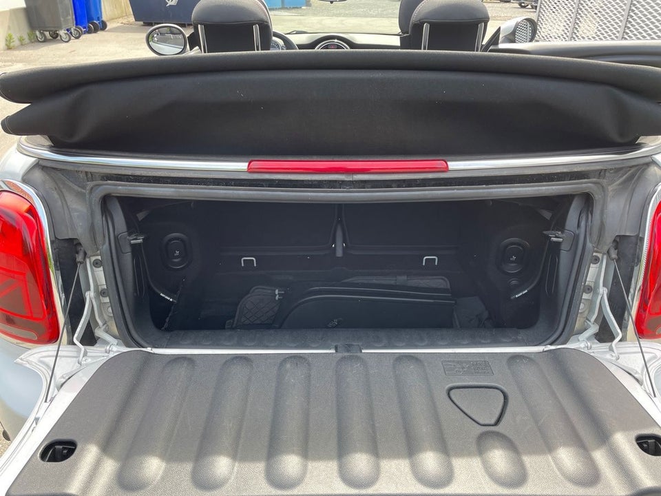 MINI Cooper 1,5 Essential Cabriolet aut. 2d