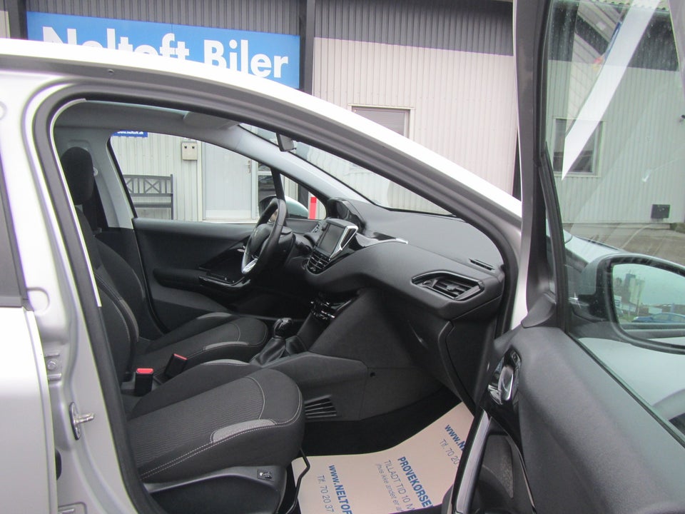 Peugeot 208 1,6 BlueHDi 100 Allure 5d