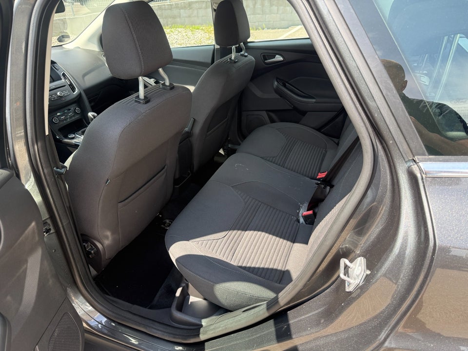 Ford Focus 1,0 SCTi 125 Titanium stc. 5d