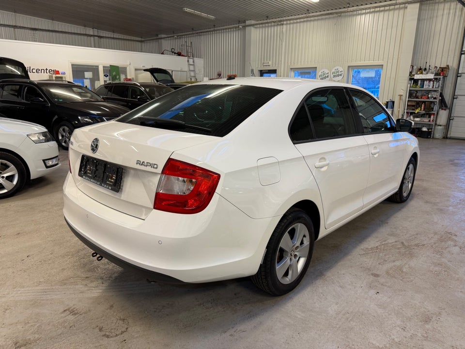 Skoda Rapid 1,2 TSi 90 Ambition 5d