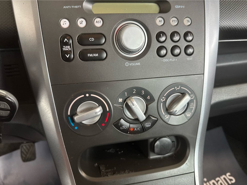 Suzuki Splash 1,0 GLS 5d