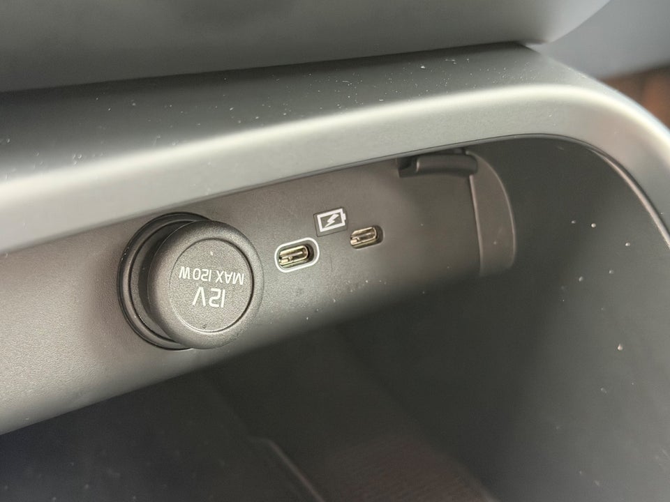Volvo EX40 Extended Range Core 5d