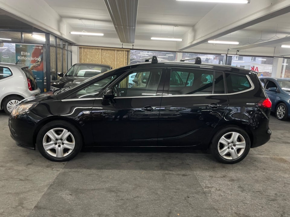 Opel Zafira Tourer 1,6 CDTi 136 Enjoy 7prs 5d