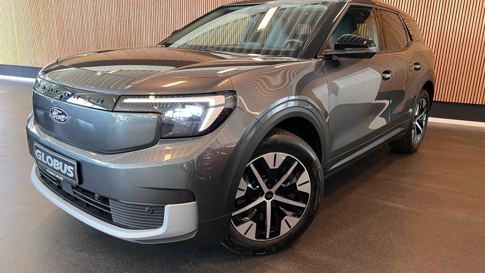Ford Explorer 79 Select Extended Range AWD 5d