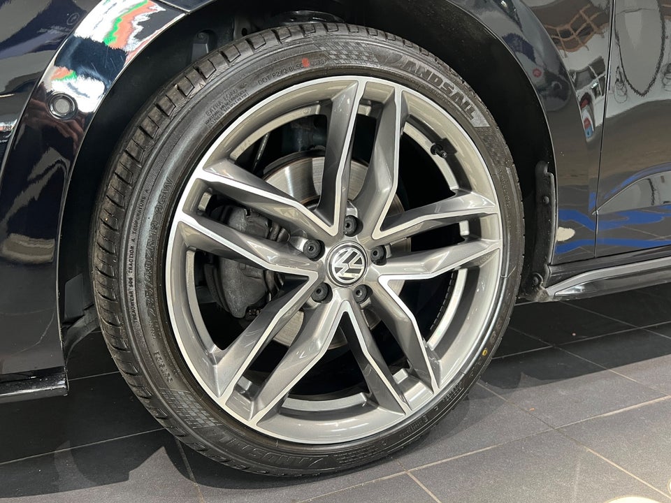 VW Touran 2,0 TDi 190 Highline R-line DSG 7prs 5d