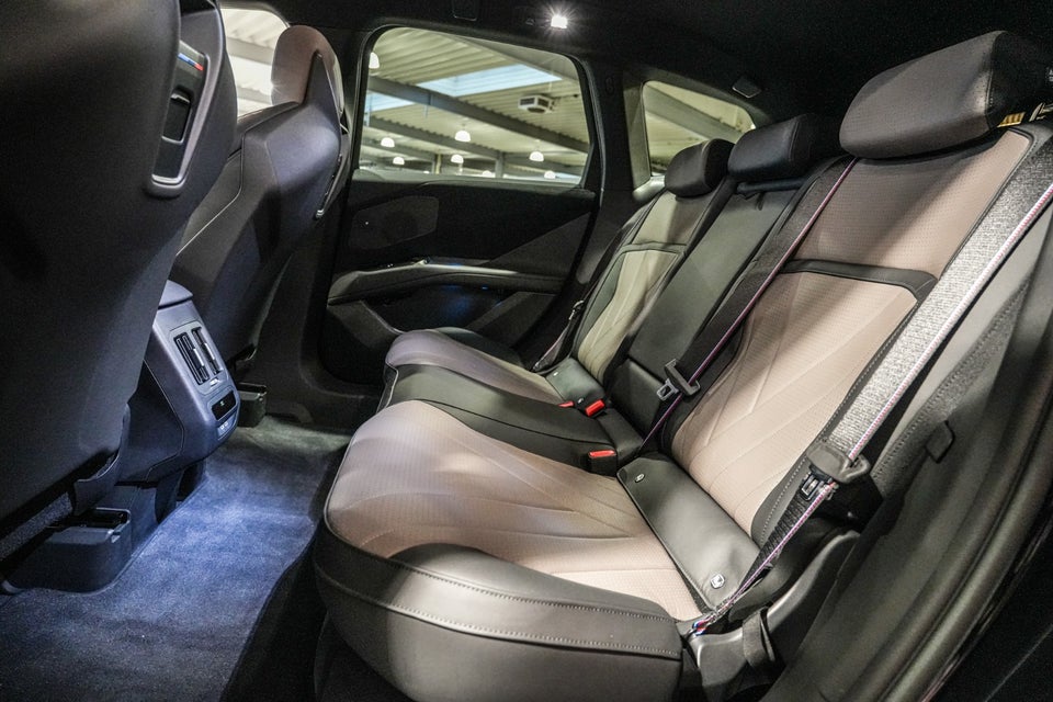 BMW iX3 xDrive50 Supercharged M-Sport Pro 5d