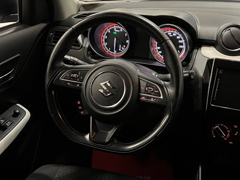 Suzuki Swift 1,2 Dualjet Action 5d