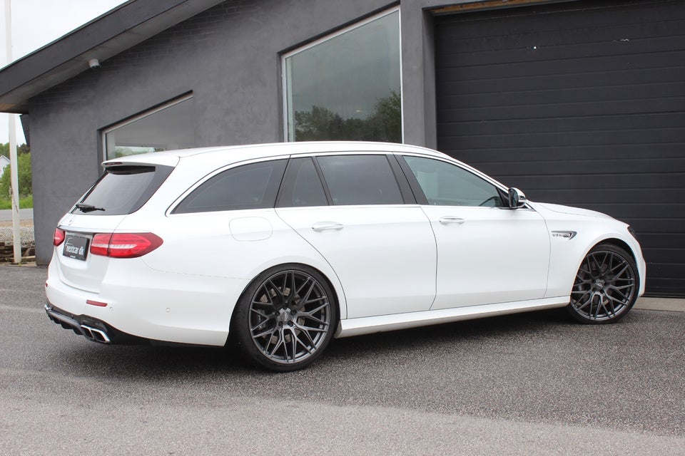 Mercedes E63 4,0 AMG stc. aut. 4Matic+ Van 5d