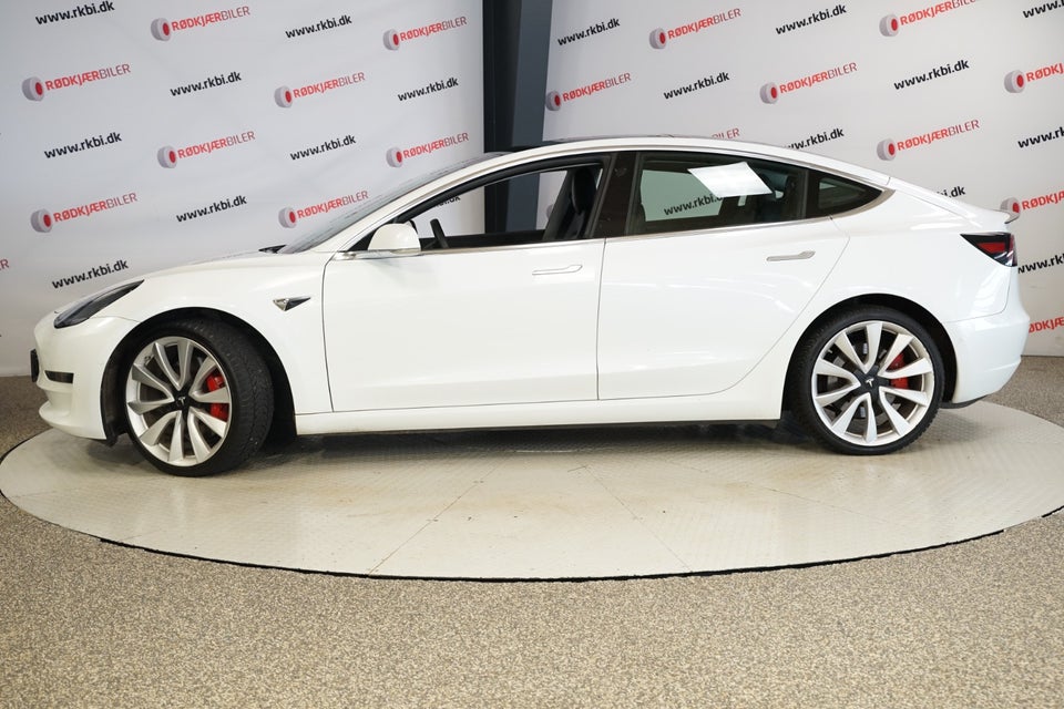 Tesla Model 3 Performance AWD 4d