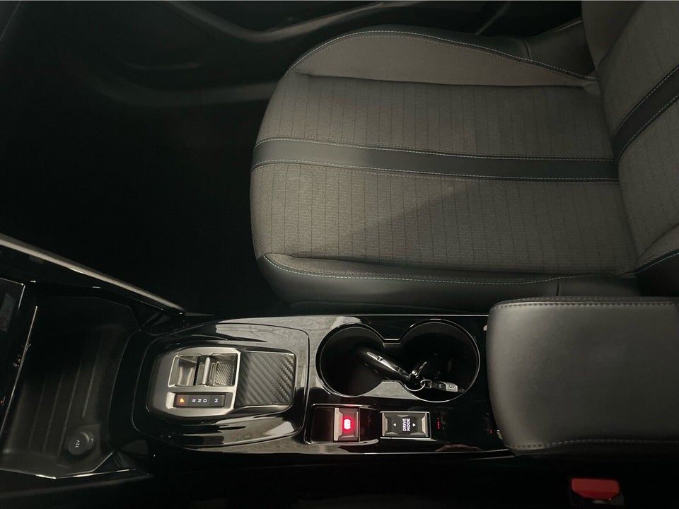 Peugeot 2008 1,2 PureTech 130 Allure Pack EAT8 5d